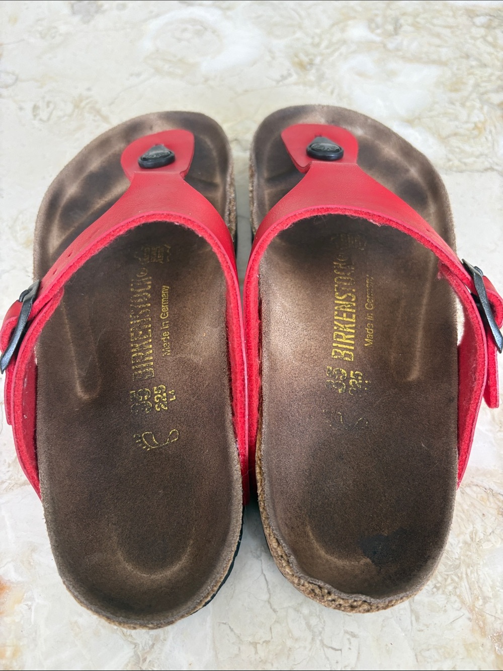 Birkenstock Gizeh Birko-Flor Red Sandals - Picture 12 of 15